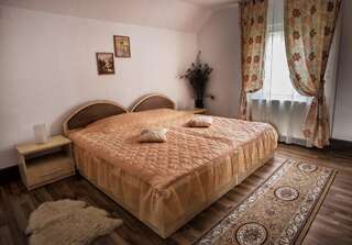 Гостевой дом Motorom Зэрнешти Двухместный номер с 1 кроватью или 2 отдельными кроватями-3